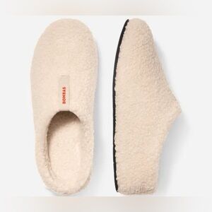 NWT Women’s Bombas Slippers Size 6